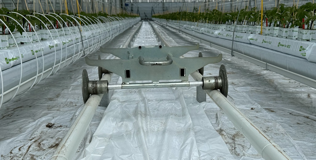 Metazet Completes Greenhouse Installation in 2 Days for New R&D Greenhouse
